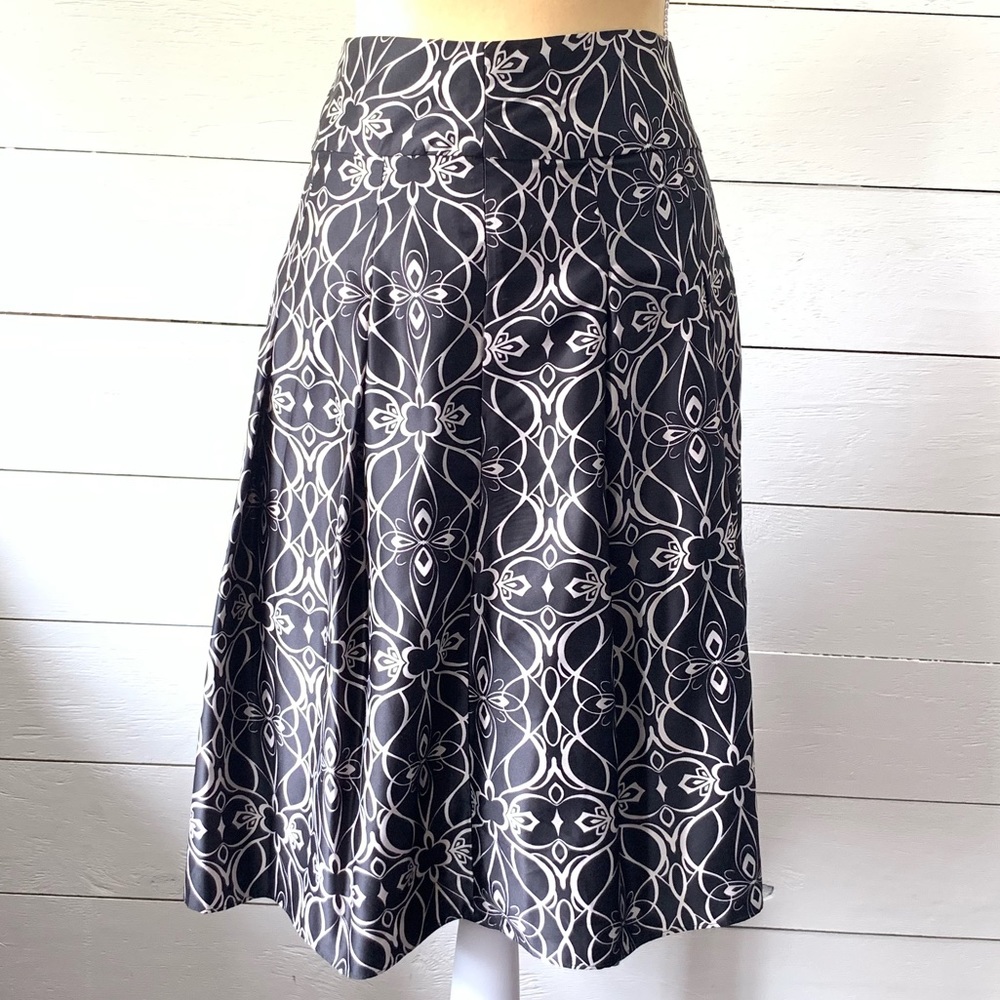 Black & cream/light tan geometric shape skirt flowy A-line size 8 - Picture 2 of 5